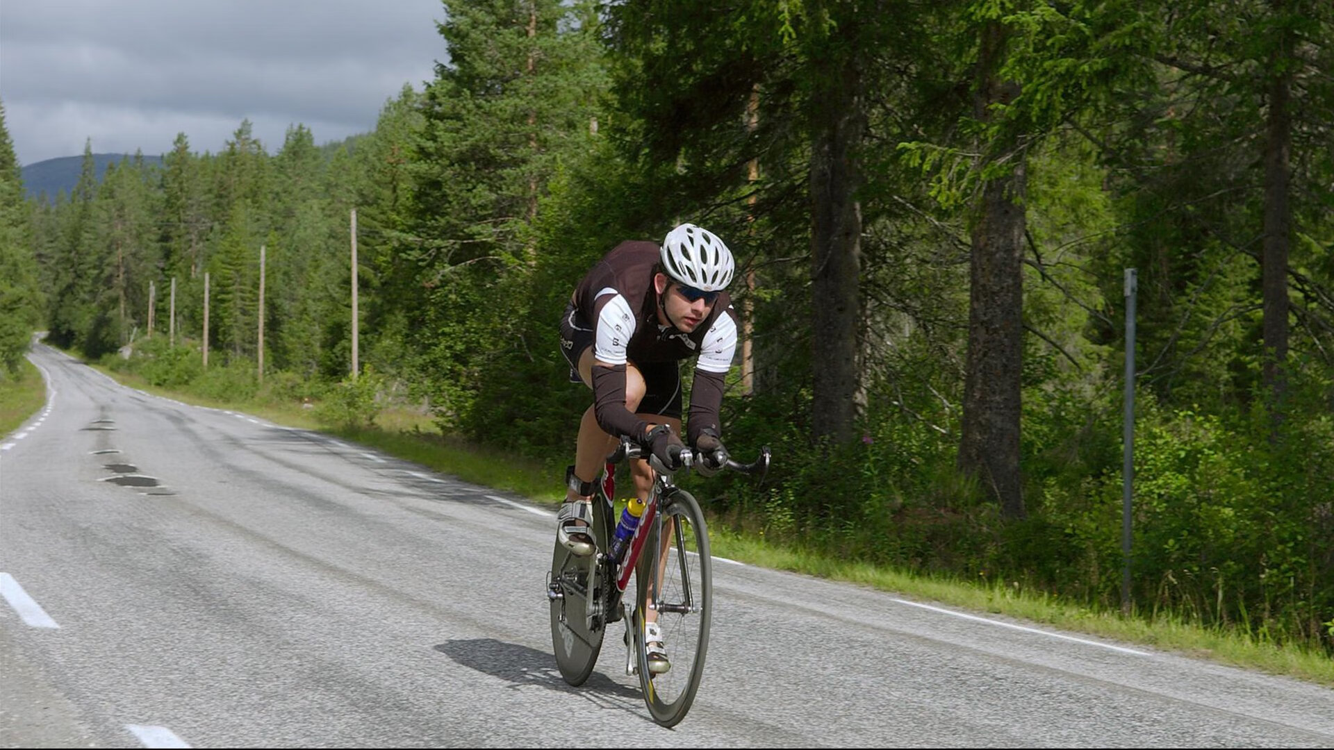 九游官网下载电脑版-内容创新带动行业繁荣：从传统转播到短视频、多平台多形态，内容创作行业